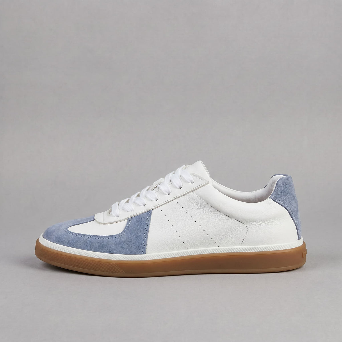 Hyères | Baskets Court en Cuir