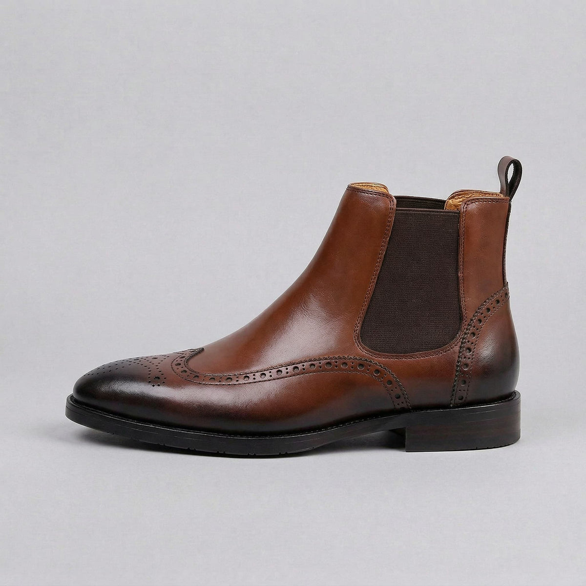 Tours | Chelsea Wingtip